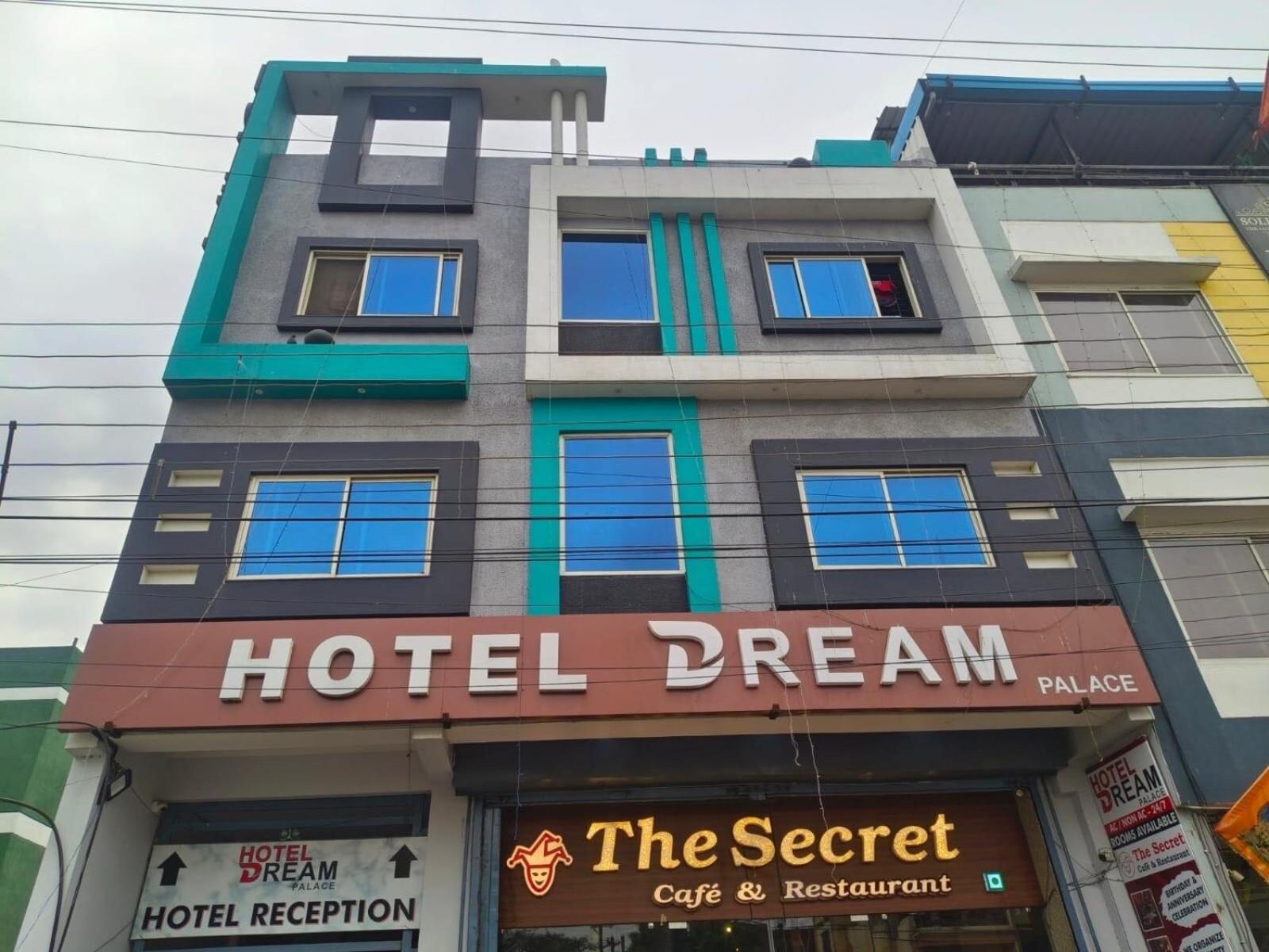 Hotel O Dream Palace Indore Eksteriør bilde